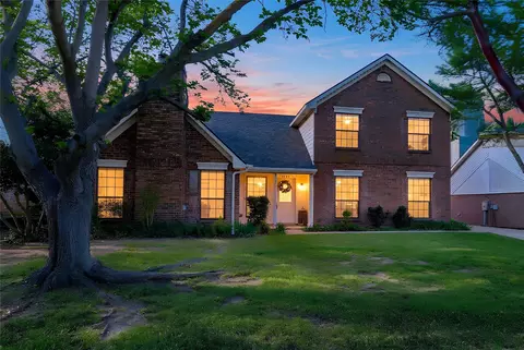 3227 Summerfield Dr, Grapevine, TX 76051