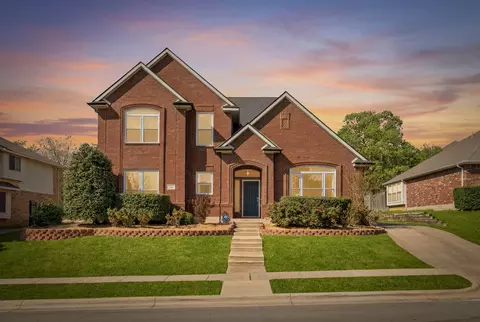 1517 Buena Vista Dr, Denton, TX 76210