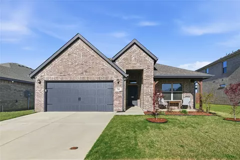 748 Ruellia St, Weatherford, TX 76086