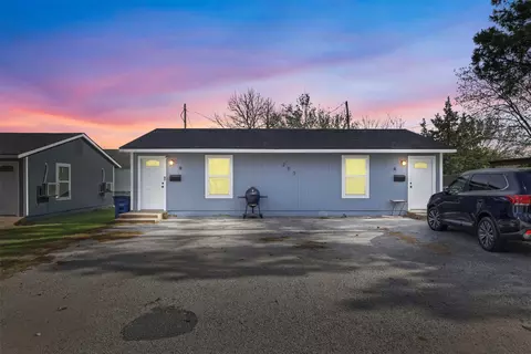 205 E Bremond St, Ennis, TX 75119