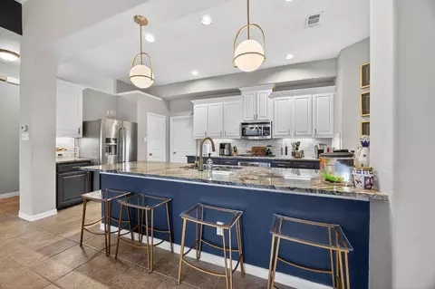 2409 Lakebend Dr, Little Elm, TX 75068