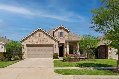 1921 Campground Way, Aubrey, TX 76227
