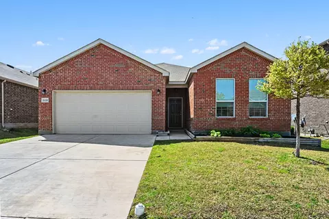 1128 Timberhurst Trl, Fort Worth, TX 76131