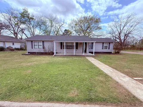 200 E Myrtle St, Winnsboro, TX 75494