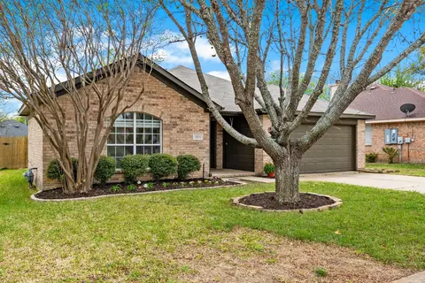1011 Ridgecrest Dr, Mckinney, TX 75069