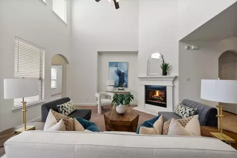 9809 Brazoria Trl, Fort Worth, TX 76126