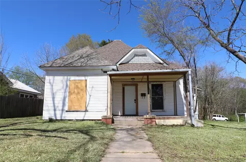 219 E Jordan St, Grand Saline, TX 75140
