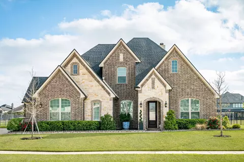 1120 Macgregor Ln, Gunter, TX 75058