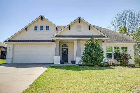 110 Water Oak Ln, Weatherford, TX 76086