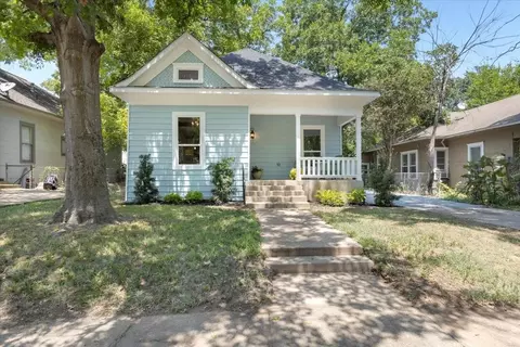 627 W Monterey St, Denison, TX 75020