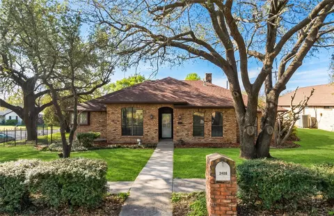 2408 Castle St, Irving, TX 75038