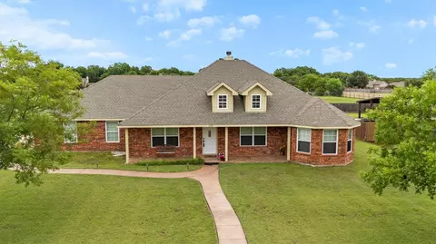 6581 Meadow Ridge Cir, Nevada, TX 75173