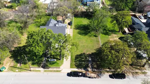 1830 Park Row Ave, Dallas, TX 75215