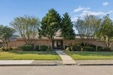 6802 Mccallum Blvd, Dallas, TX 75252