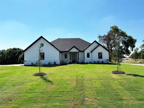 1098 Silver Sage Trl, Weatherford, TX 76085