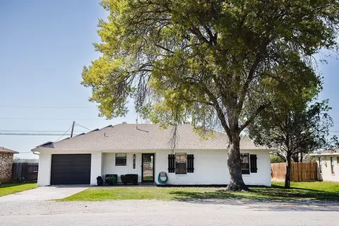 2010 Old Calf Creek Rd, Brady, TX 76825