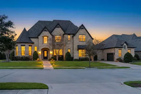 908 Rhone Ln, Southlake, TX 76092