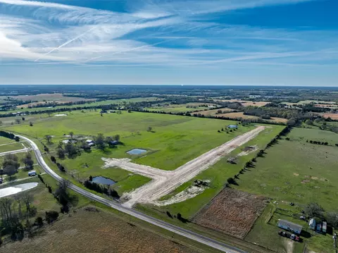 123 Private Road 33263, Sumner, TX 75486 photo 7