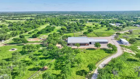 270 Price Ln, Weatherford, TX 76085