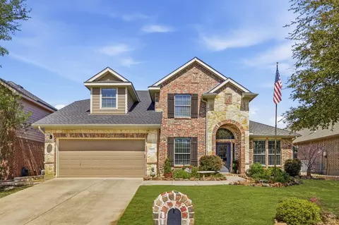 404 Fairway Bluff Dr, Wylie, TX 75098