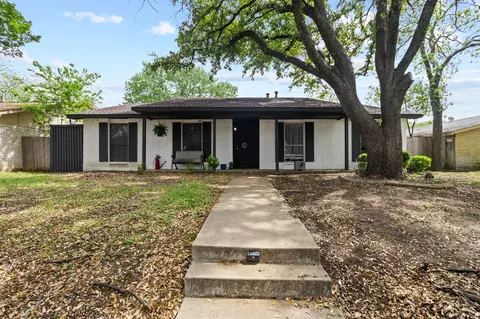 2834 Dove Meadow Dr, Garland, TX 75043