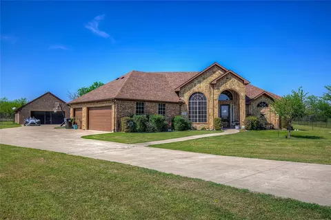 15440 Saddle Ridge Cir, Terrell, TX 75160