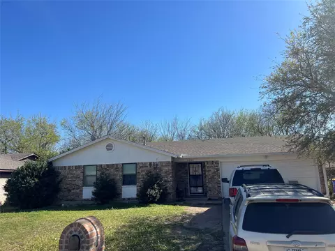 6036 Harrison Way, Watauga, TX 76148