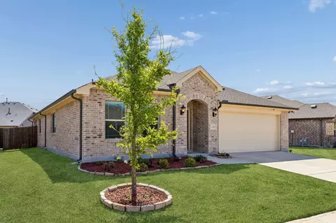 Exterior - 1105 Mapleton Dr, Anna, TX 75409 photo 2 of 3