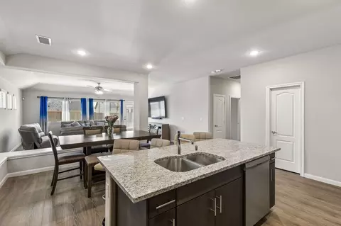 Entry Way - 1105 Mapleton Dr, Anna, TX 75409 photo 5 of 11
