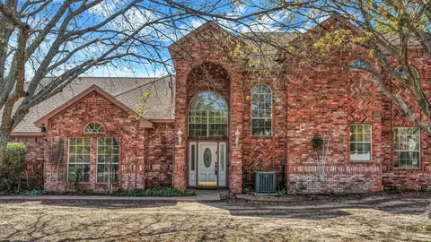 149 Lakeview Dr, Aledo, TX 76008