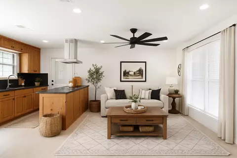 103 N Summit St, Red Oak, TX 75154