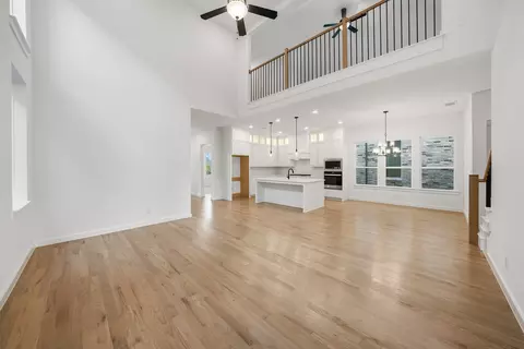 Living - 728 Isabel St, Celina, TX 75009 photo 3 of 5