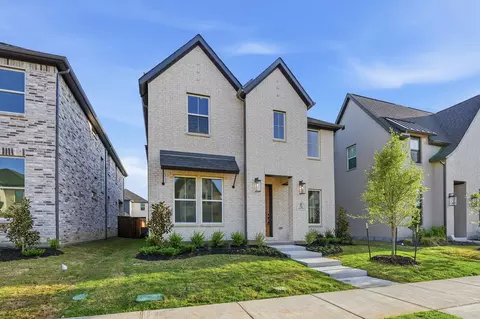 Exterior - 728 Isabel St, Celina, TX 75009 photo 2 of 4