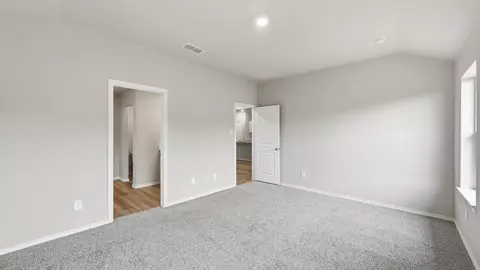 Bedroom - 1920 Cherokee Ln, Cleburne, TX 76033 photo 3 of 8