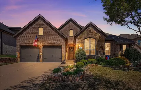 1325 Verbena Ln, Lantana, TX 76226