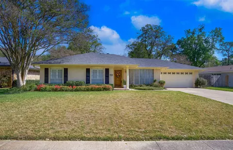 7549 Millbrook Dr, Shreveport, LA 71105