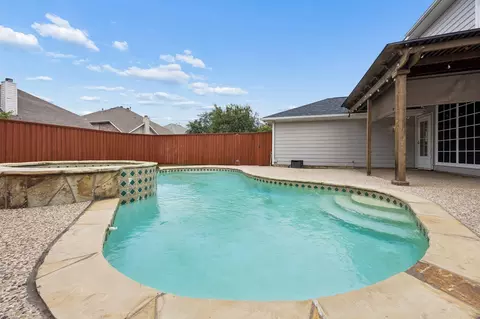 17909 Brent Dr, Dallas, TX 75287