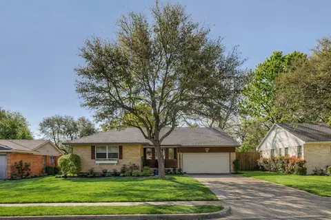 10904 Wyatt St, Dallas, TX 75218
