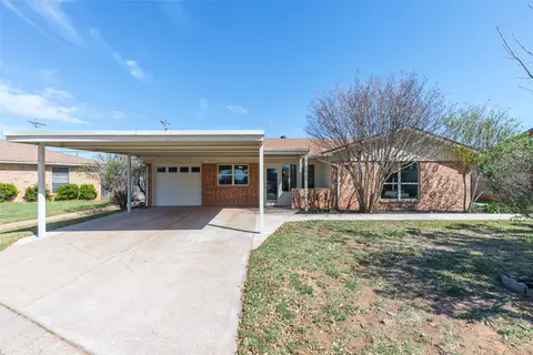 5724 Castle Rd, Abilene, TX 79606