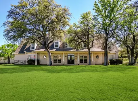 166 E Rio Rdg, Azle, TX 76020