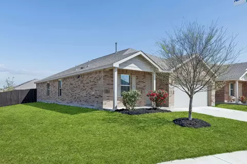 Exterior - 1810 River Crossing Dr, Anna, TX 75409 photo 2 of 6