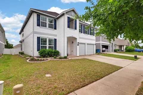 9140 Cranston Ct, Providence Village, TX 76227