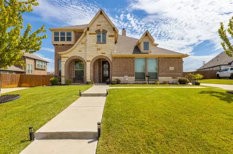 4206 Dandelion Ln, Midlothian, TX 76065
