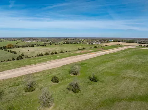 235 Private Road 33263, Sumner, TX 75486 photo 3
