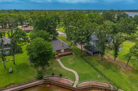 27 Sundown Trl, Star Harbor, TX 75148