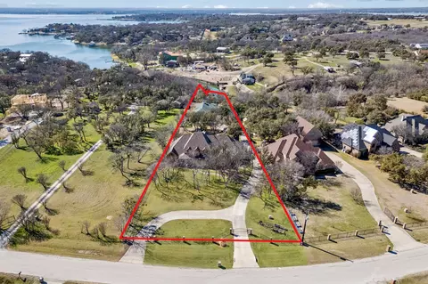 9525 Dickson Rd, Fort Worth, TX 76179