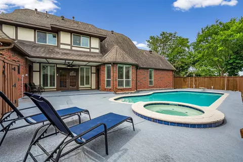 2705 Ithaca Ct, Plano, TX 75025
