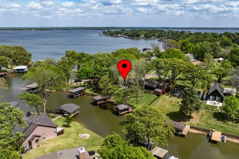 112 Greenwood Dr, Trinidad, TX 75163
