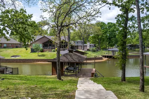 112 Greenwood Dr, Trinidad, TX 75163