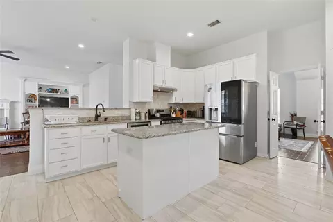 Kitchen - 6809 Westover, Rowlett, TX 75089 photo 1 of 5